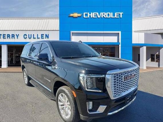 GMC YUKON XL 2022 1GKS2GKD1NR275606 image